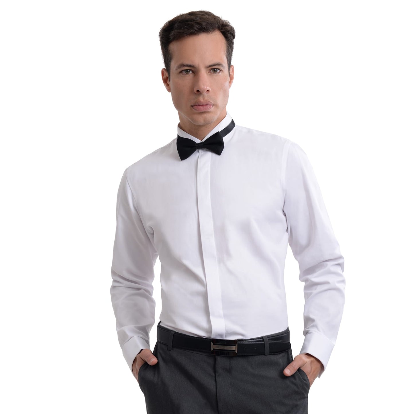 Camisa cuello de paloma blanca
