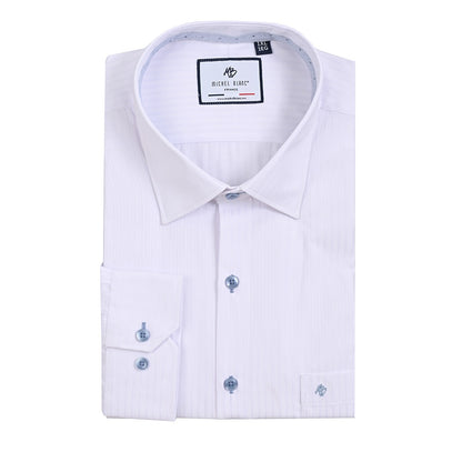 Camisa talla extra blanca con textura botón azul