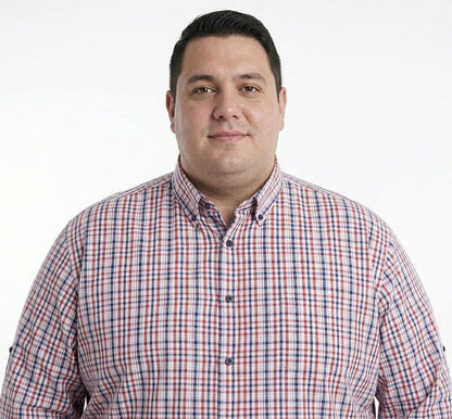 Camisa talla extra de cuadros azul y rojo bottom down