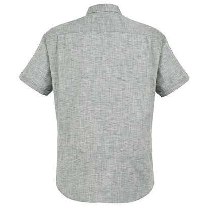 Camisa manga corta verde.
