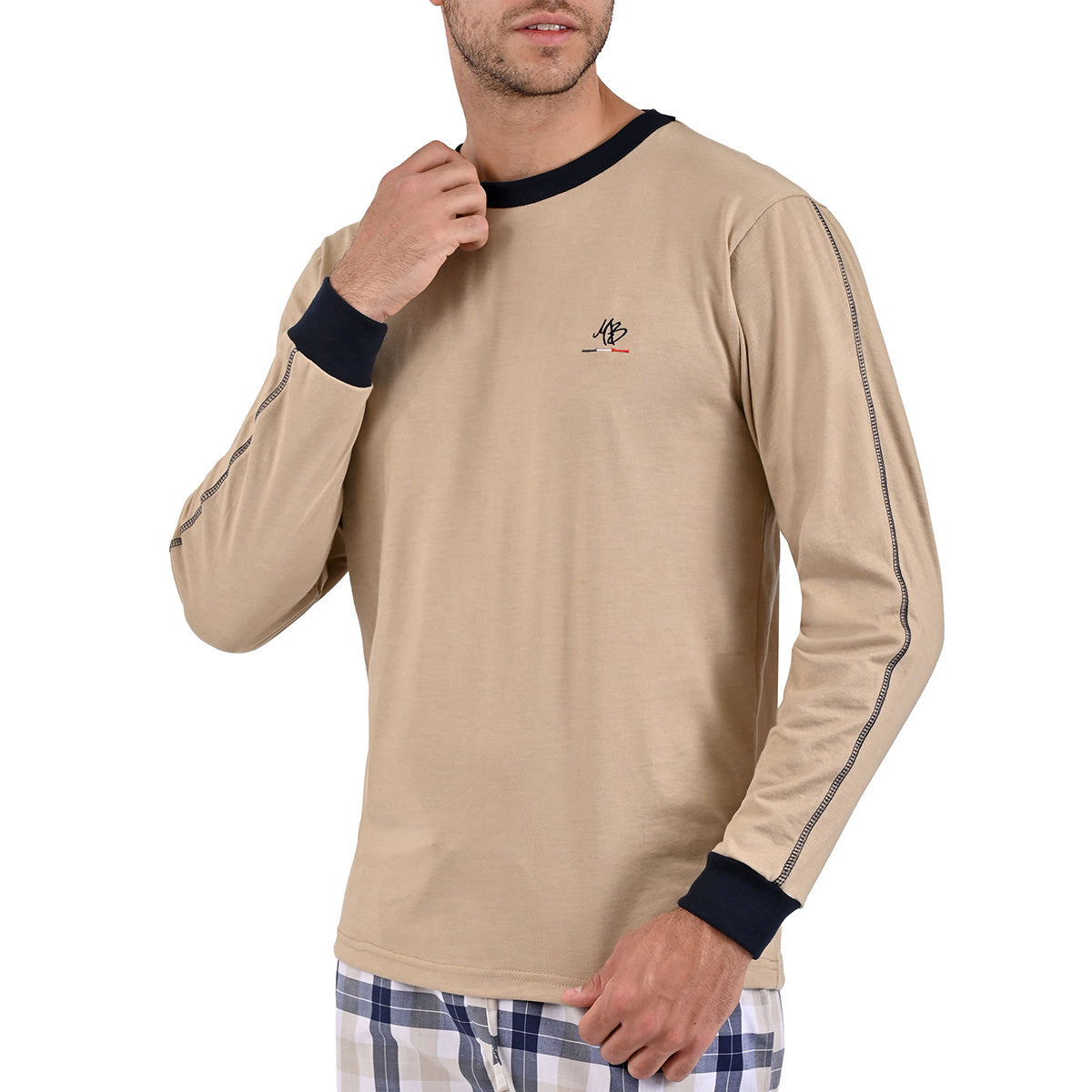 Pijama Para Caballero 2 Pzs. Playera Manga Larga Y Pantalon Beige